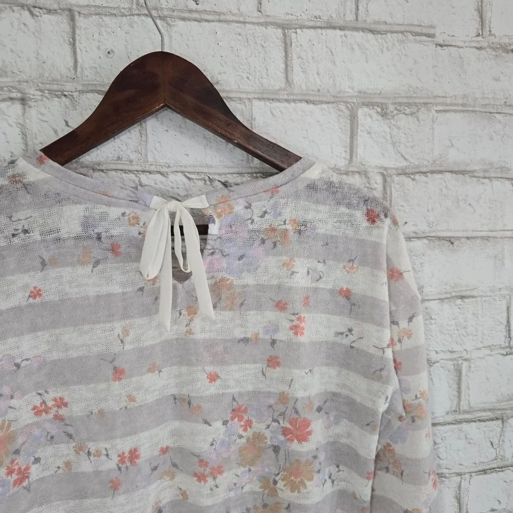 LC Lauren Conrad‎ lightweight sweater